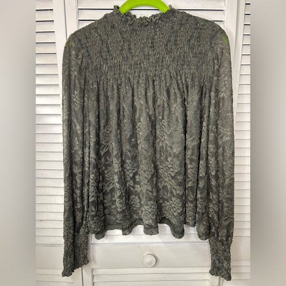 Deletta Tops - Deletta Olive Green Lace Long Sleeve Top Size S
